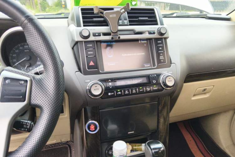 Used Toyota Prado  Audio And AC Panel
