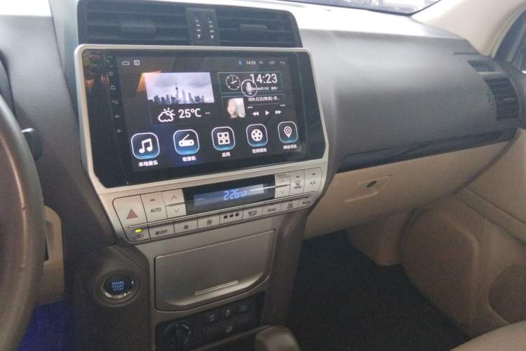Used Toyota Prado  Audio And AC Panel