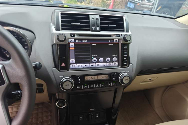 Used Toyota Prado  Audio And AC Panel