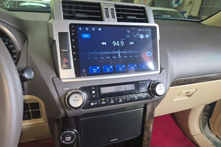 Used Toyota Prado 2017 2700 TXL Middle East Edition Audio And AC Panel