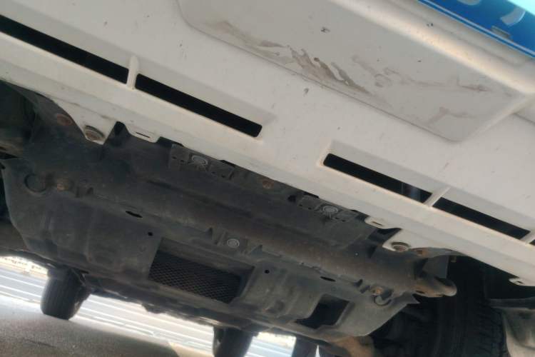 Used Toyota Prado 2017 2.7L Automatic TXL Dual Airbags Underbody Mounting – Middle East Chassis Front