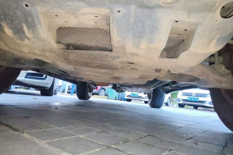 Used Toyota Prado 2017 2.7L Parallel Import Chassis Front