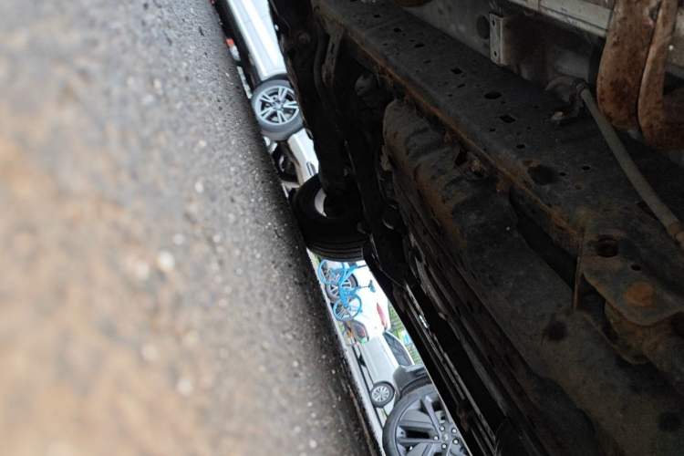Used Toyota Prado  Chassis Rear Left