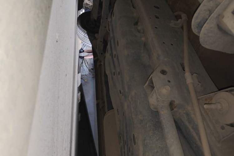 Used Toyota Prado 2017 2.7L Parallel Import Chassis Rear Left