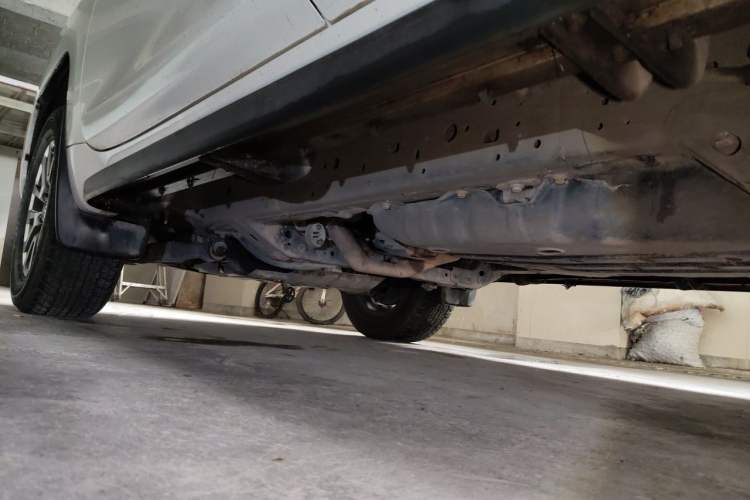 Used Toyota Prado 2017 4.0L U.S.-Spec Version 7 Seats Chassis Rear Left