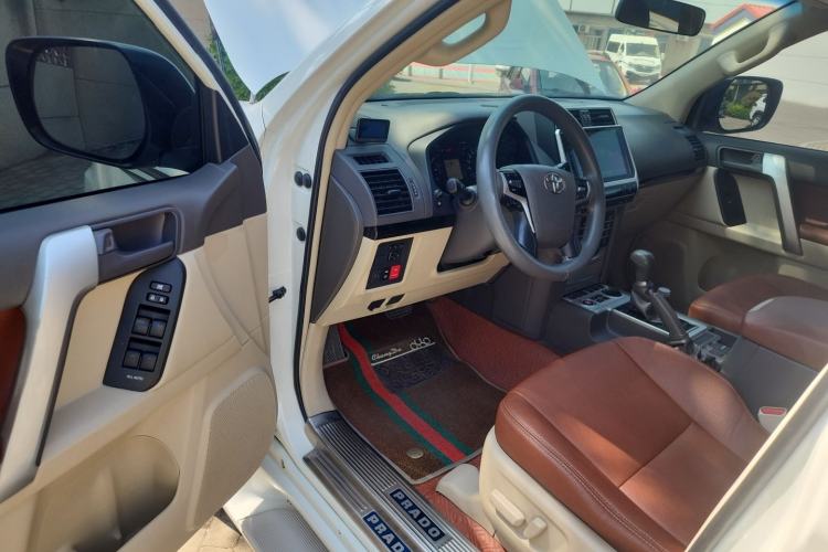 Used Toyota Prado  Driver Seat
