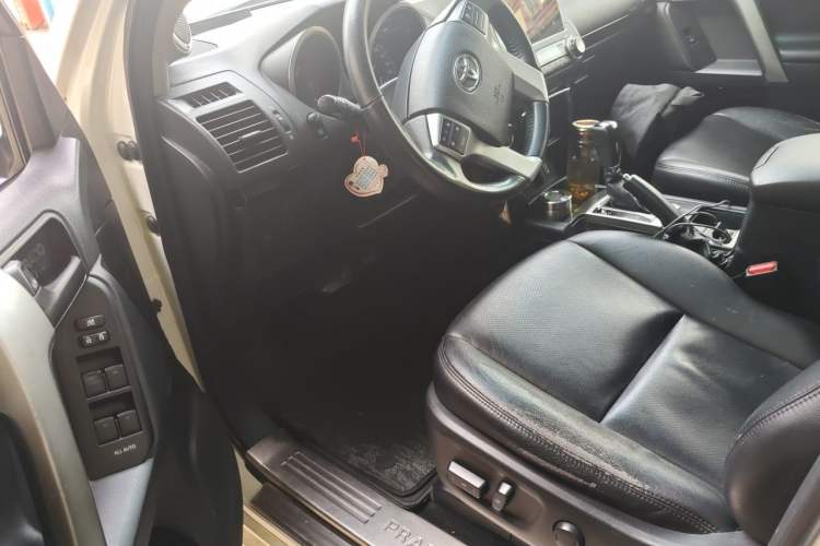 Used Toyota Prado  Driver Seat