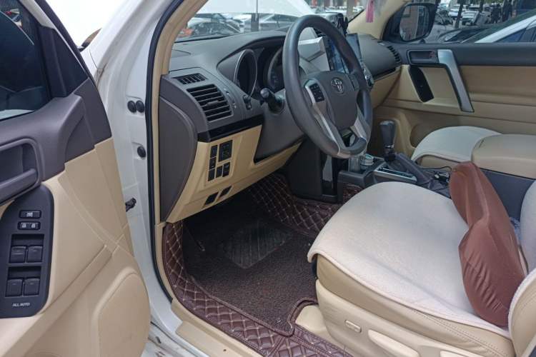 Used Toyota Prado  Driver Seat