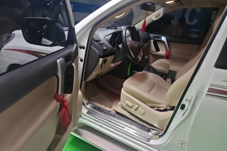 Used Toyota Prado  Driver Seat