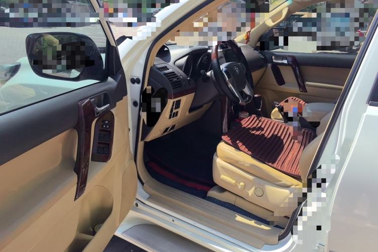 Used Toyota Prado 2017 2700 TX Middle East Edition Driver Seat