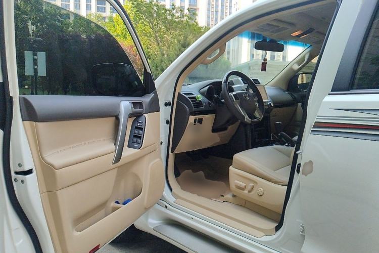 Used Toyota Prado  Driver Seat