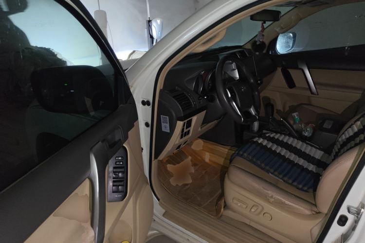 Used Toyota Prado 2017 2.7L Parallel Import Driver Seat