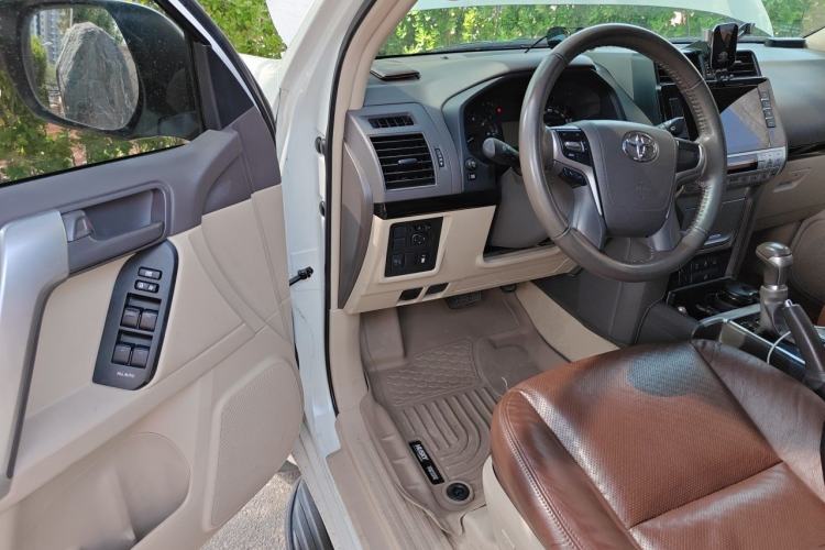 Used Toyota Prado  Driver Seat