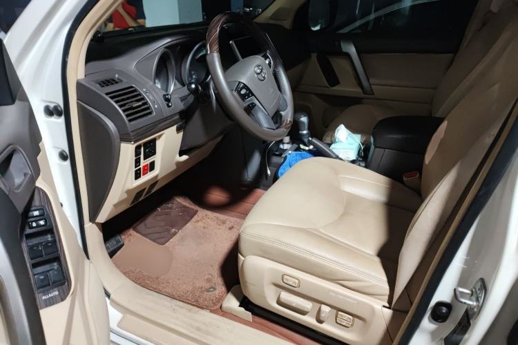 Used Toyota Prado  Driver Seat