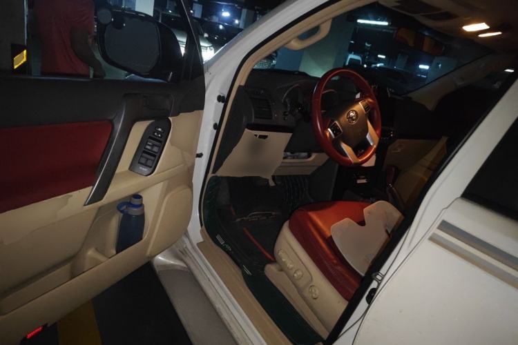 Used Toyota Prado  Driver Seat