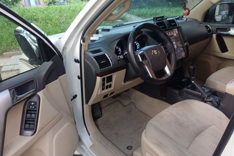 Used Toyota Prado  Driver Seat