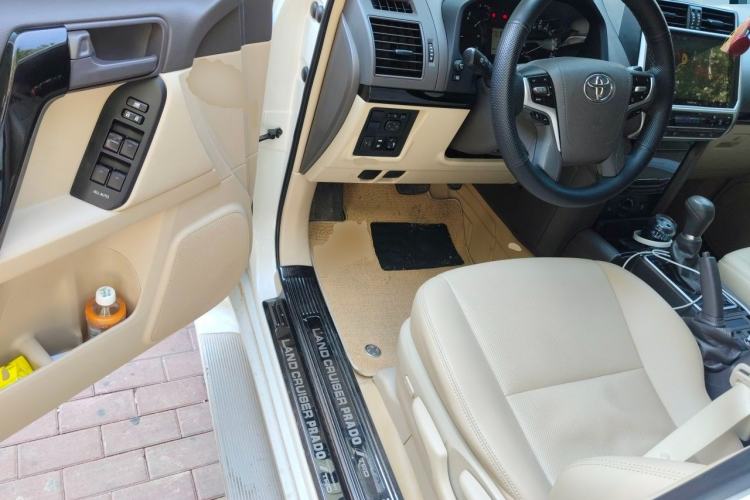 Used Toyota Prado  Driver Seat
