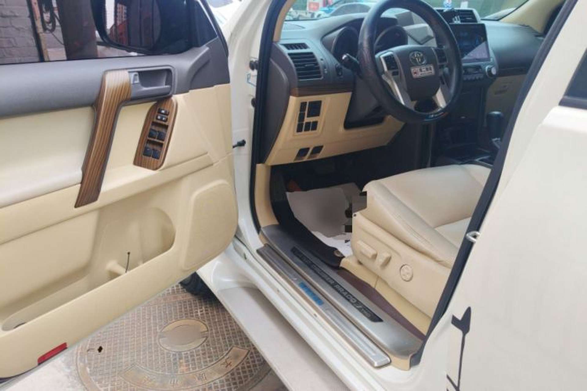 Used Toyota Prado  Driver Seat