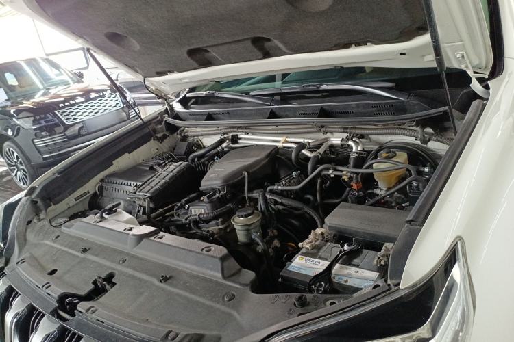 Used Toyota Prado 2017 2.7L Parallel Import Engine Bay