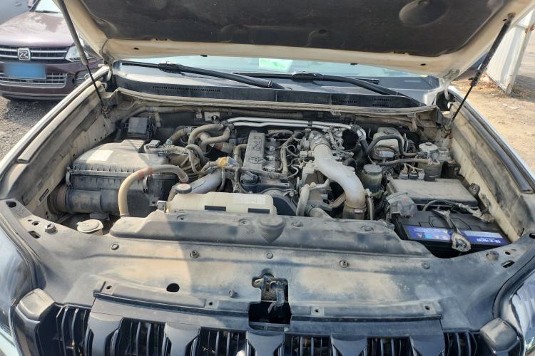 Used Toyota Prado  Engine Bay