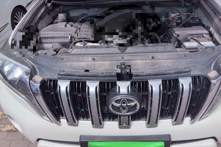 Used Toyota Prado 2017 2700 TX Middle East Edition Engine Bay