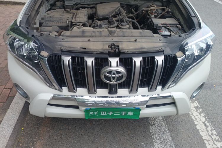 Used Toyota Prado  Engine Bay
