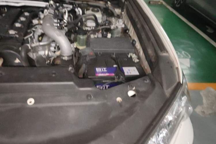 Used Toyota Prado  Engine Bay Left