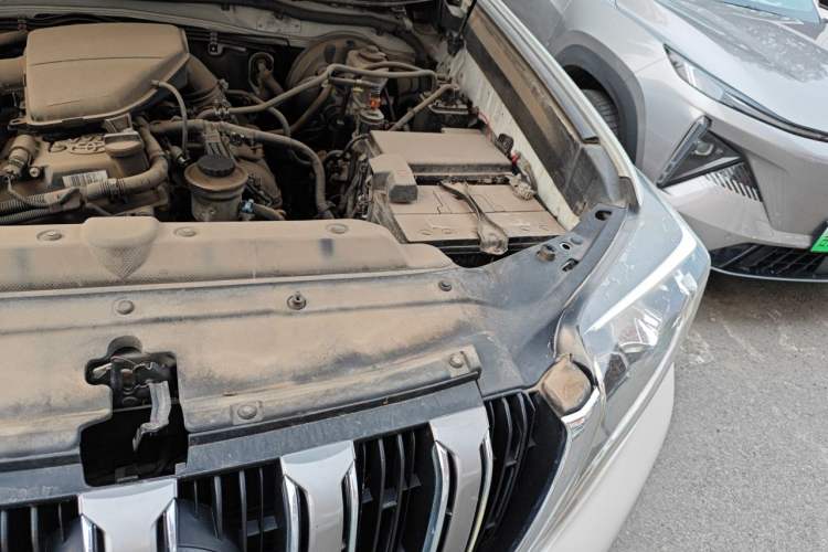 Used Toyota Prado  Engine Bay Left