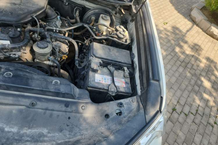 Used Toyota Prado  Engine Bay Left