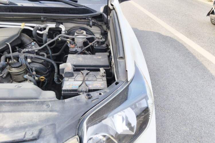 Used Toyota Prado  Engine Bay Left