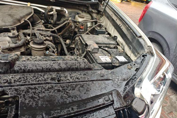 Used Toyota Prado  Engine Bay Left