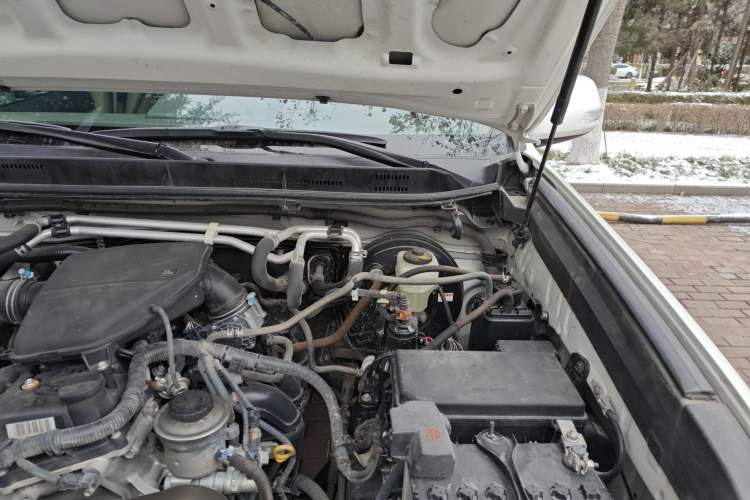 Used Toyota Prado 2017 2700 TX Middle East Edition Engine Bay Left