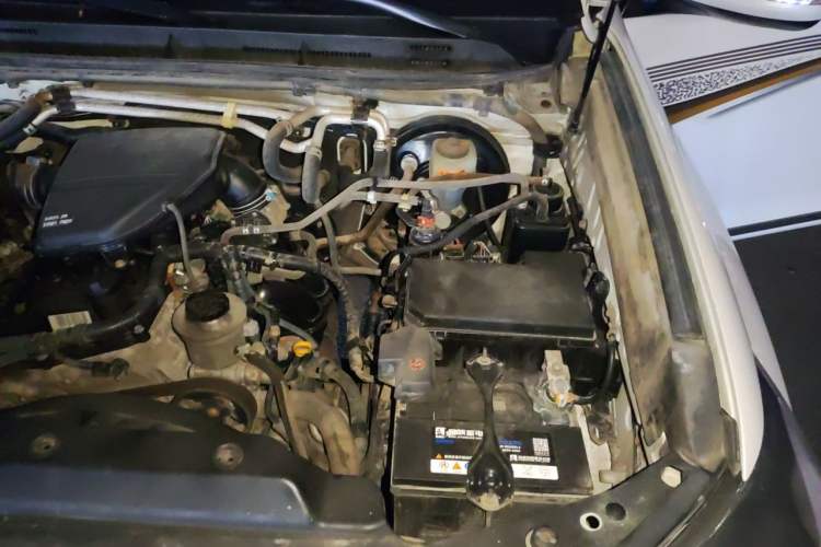 Used Toyota Prado  Engine Bay Left