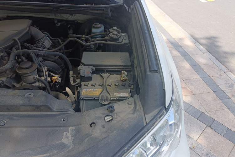 Used Toyota Prado  Engine Bay Left