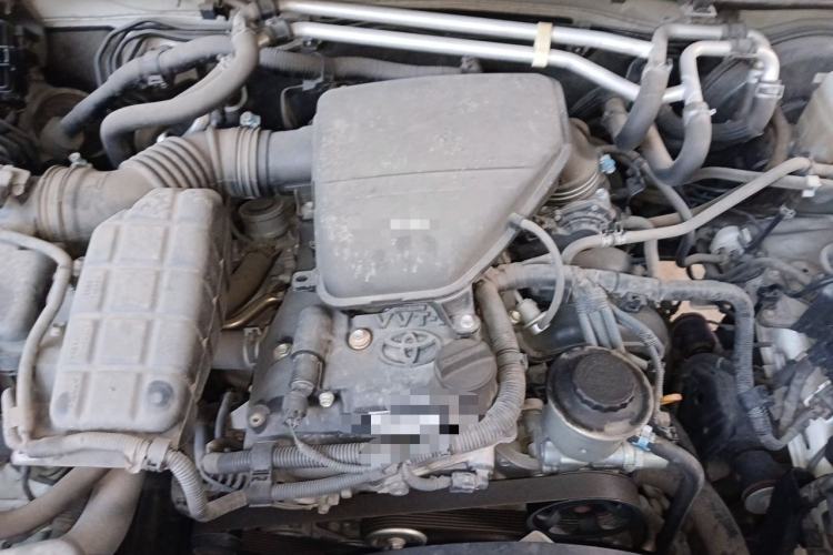 Used Toyota Prado  Engine Bay