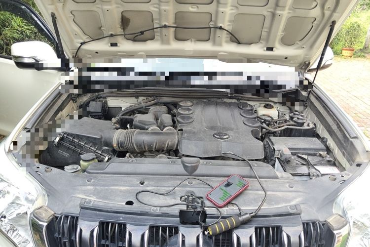 Used Toyota Prado  Engine Bay