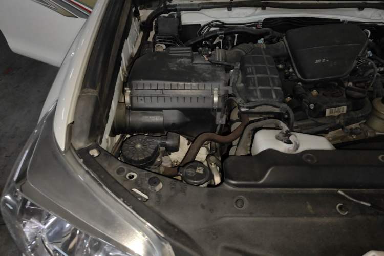 Used Toyota Prado  Engine Bay Right