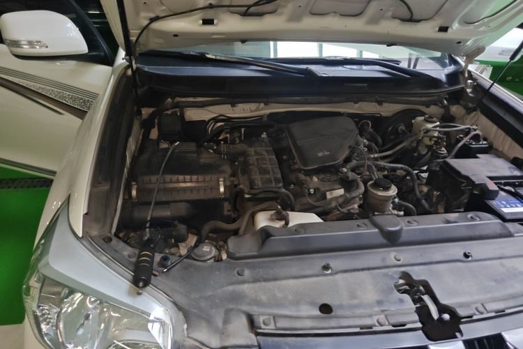 Used Toyota Prado  Engine Bay Right
