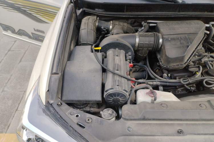 Used Toyota Prado 2017 2.7L Automatic TXL Dual Airbags Underbody Mounting – Middle East Engine Bay Right