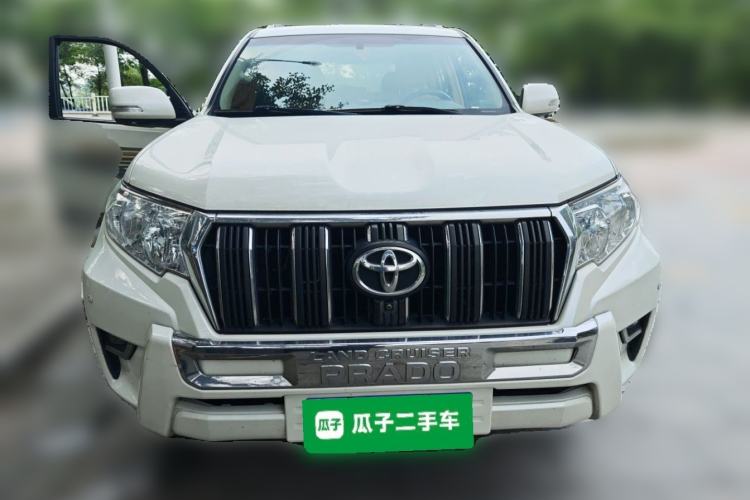 Used Toyota Prado 2017 4.0L U.S.-Spec Version 7 Seats Front
