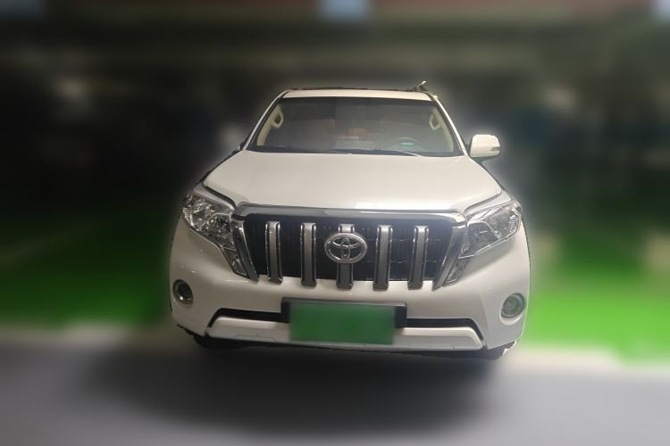 Used Toyota Prado  Front