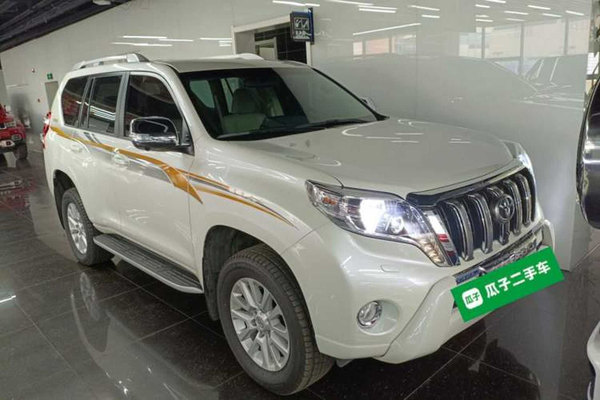Used Toyota Prado 2017 2.7L Parallel Import Front Right 45 Deg