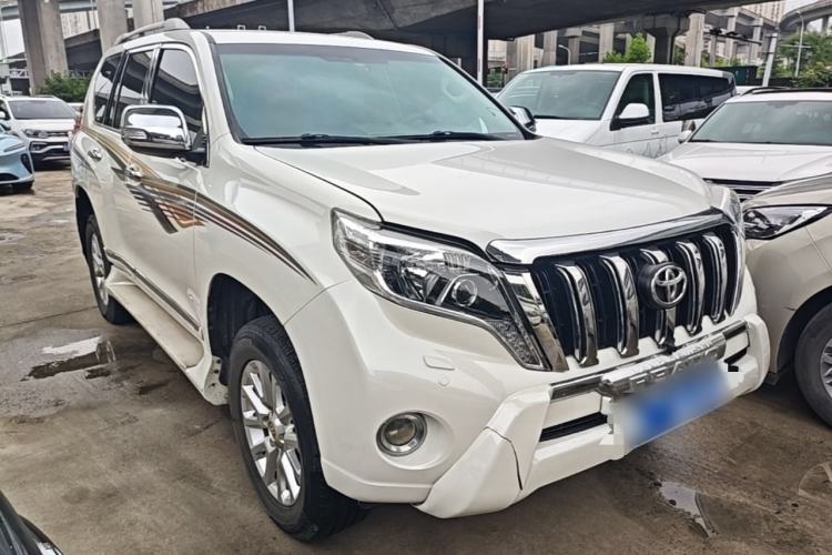 Used Toyota Prado 2017 2.7L Parallel Import Front Right 45 Deg