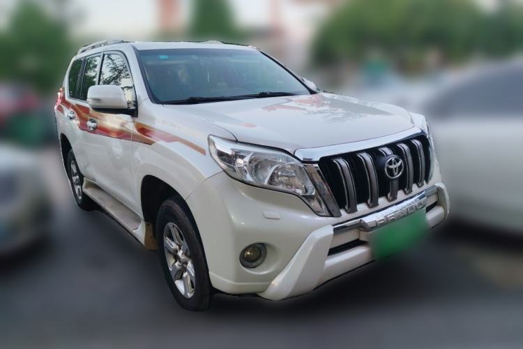 Used Toyota Prado 2017 2.7L Parallel Import Front Right 45 Deg