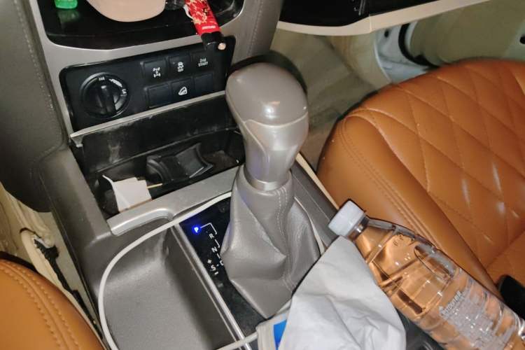 Used Toyota Prado  Gear Lever