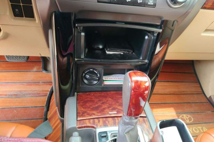 Used Toyota Prado  Gear Lever