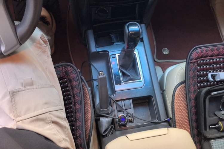 Used Toyota Prado 2017 2700 TXL Middle East Edition Gear Lever