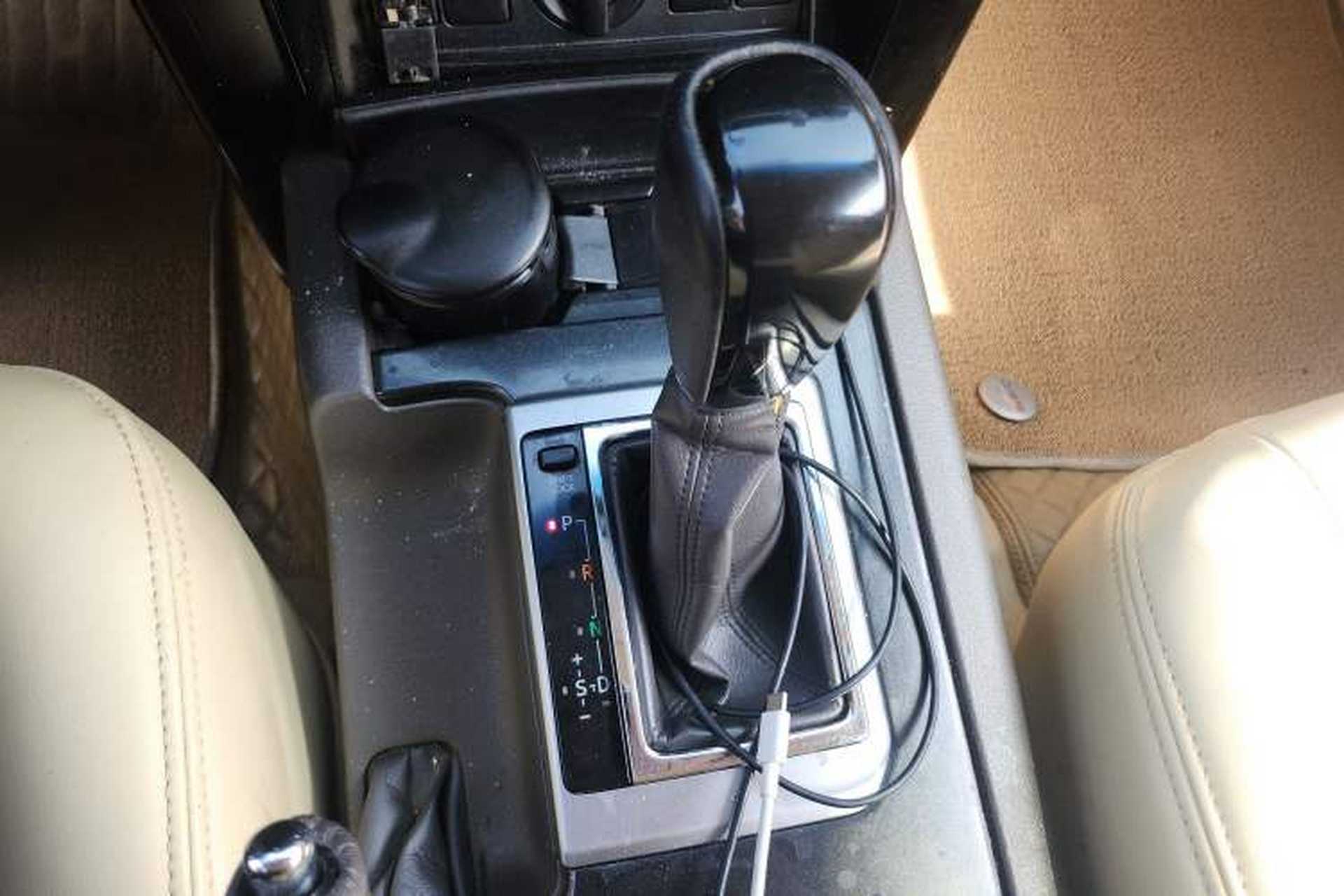 Used Toyota Prado  Gear Lever