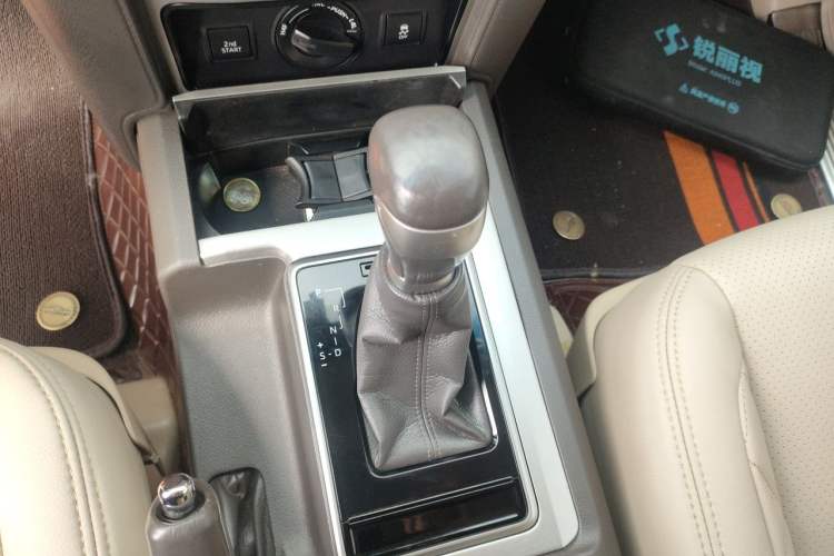 Used Toyota Prado 2017 2.7L Parallel Import Gear Lever