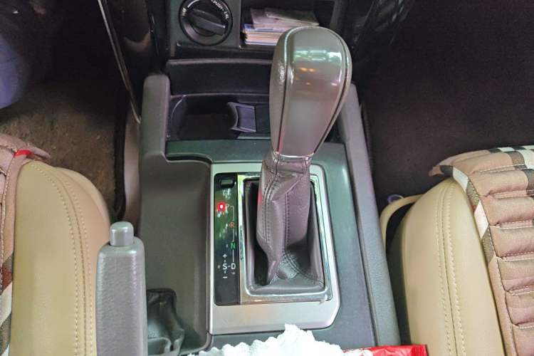 Used Toyota Prado  Gear Lever